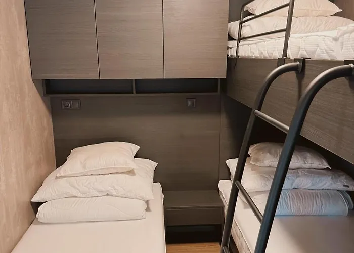 Semesterbostad Vesper *